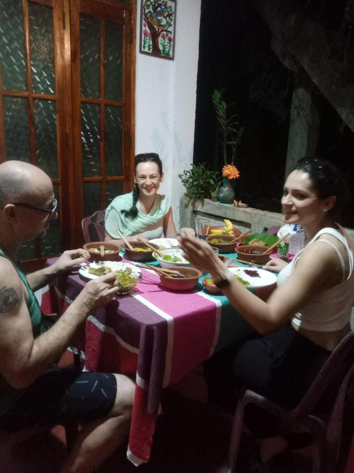 Nelum Home Stay Sigiriya Ngoại thất bức ảnh