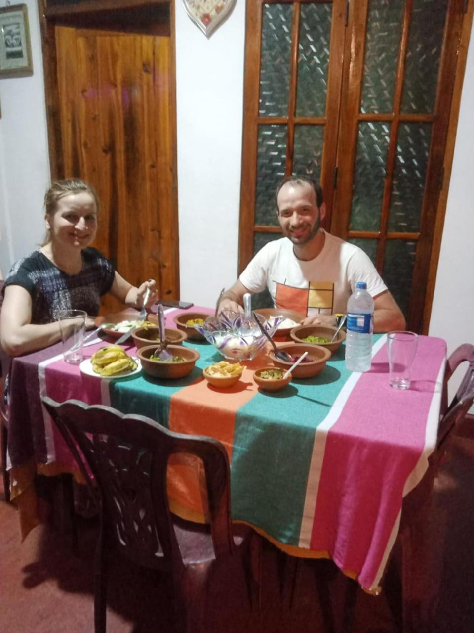 Nelum Home Stay Sigiriya Phòng bức ảnh